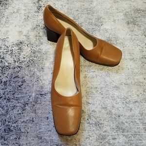 Vintage Coach heels sz 9B